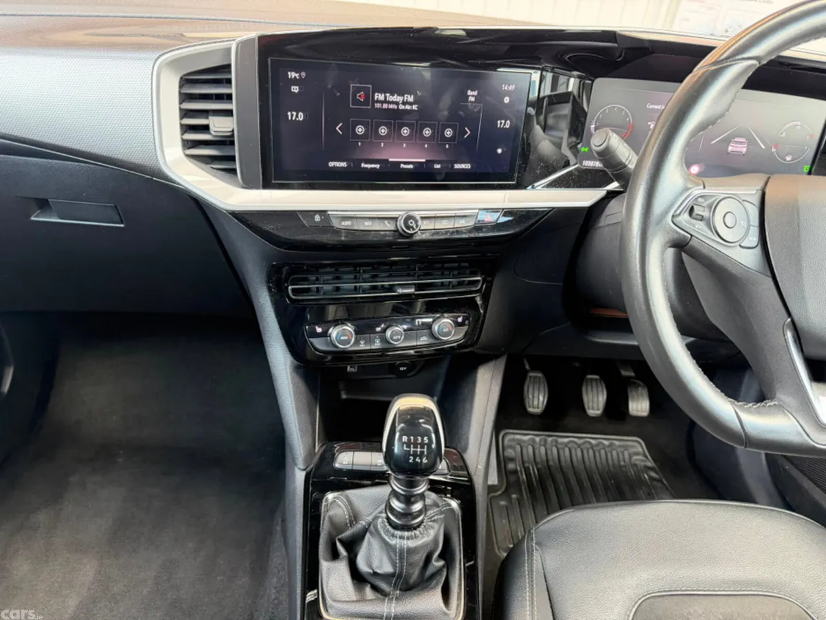 Opel Mokka MPV, Petrol, 2023, Black