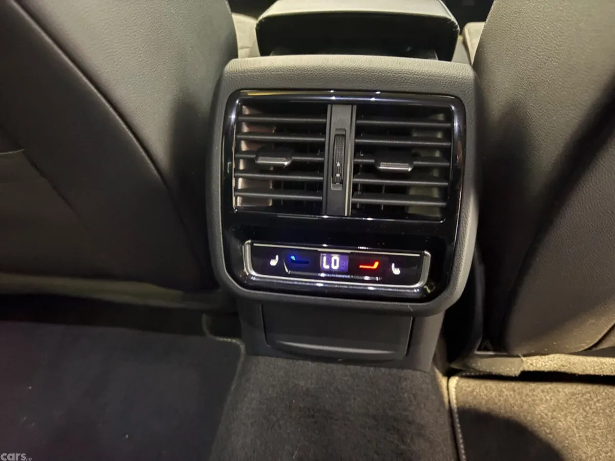 Volkswagen Arteon Hatchback, Diesel, 2023, Blue