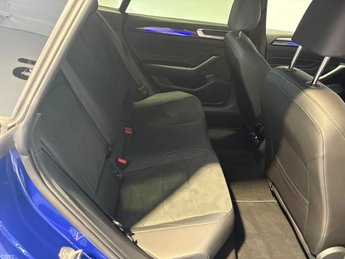 Volkswagen Arteon Hatchback, Diesel, 2023, Blue