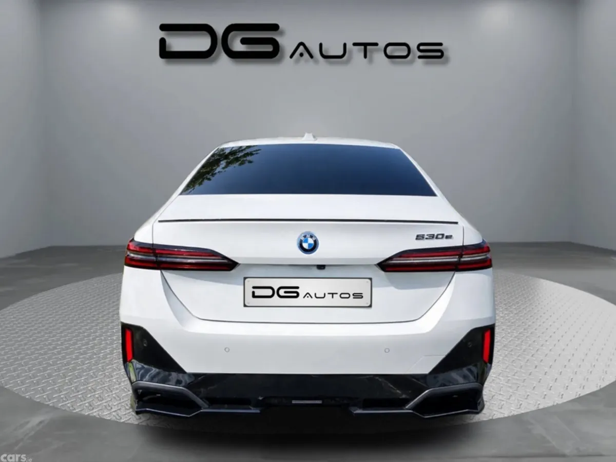 BMW 5-Series Saloon, Petrol Plug-in Hybrid, 2025, White