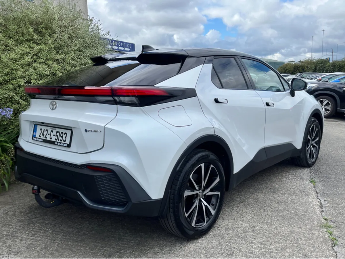 Toyota C-HR SUV, Petrol Plug-in Hybrid, 2024, White