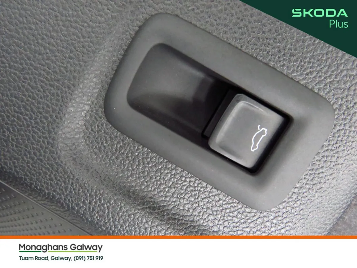 Skoda Superb Hatchback, Diesel, 2025, Grey