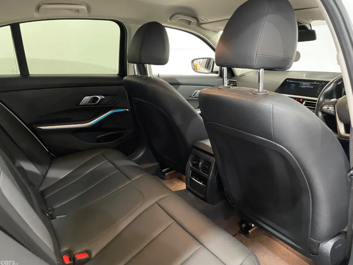 BMW 3-Series Saloon, Petrol Plug-in Hybrid, 2021, White