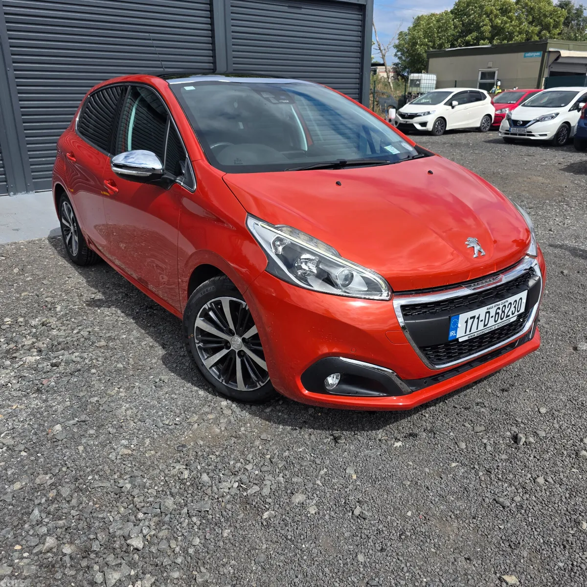 Peugeot 208 Hatchback, Petrol, 2017, Orange