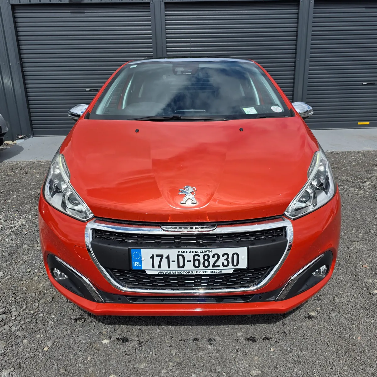 Peugeot 208 Hatchback, Petrol, 2017, Orange