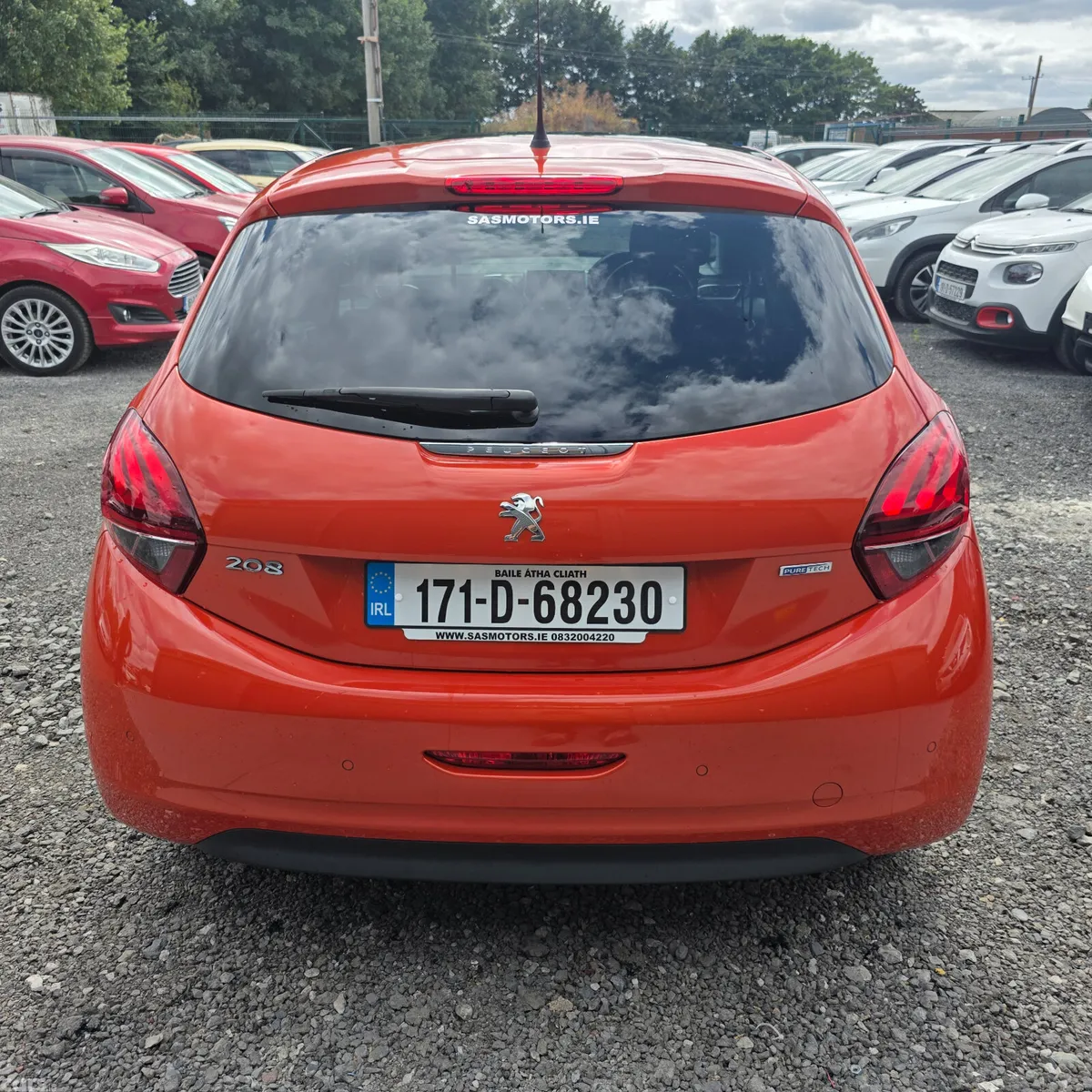 Peugeot 208 Hatchback, Petrol, 2017, Orange