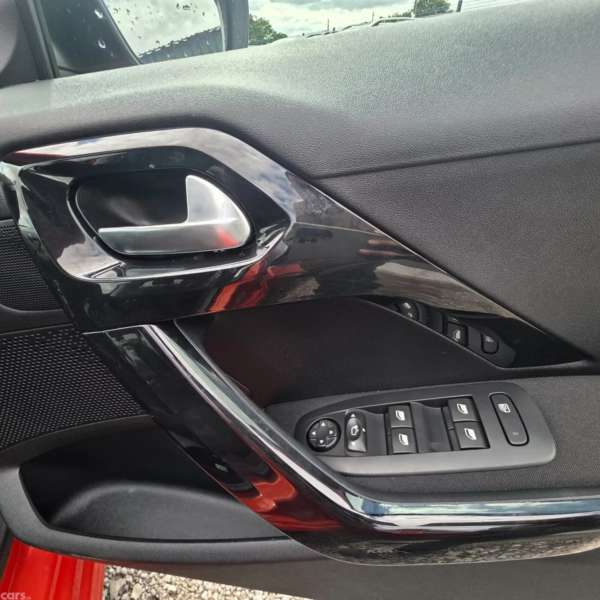 Peugeot 208 Hatchback, Petrol, 2017, Orange