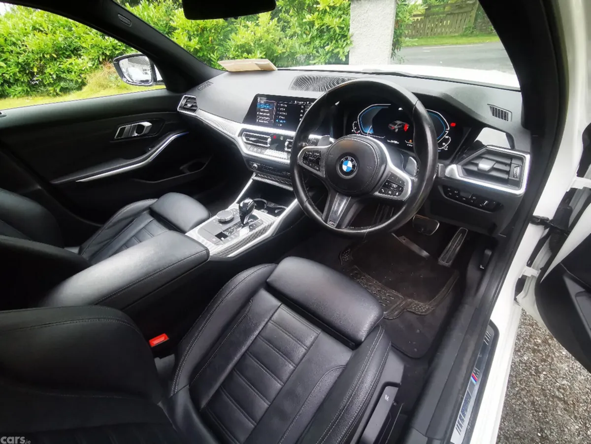 BMW 3-Series Saloon, Petrol Plug-in Hybrid, 2021, White