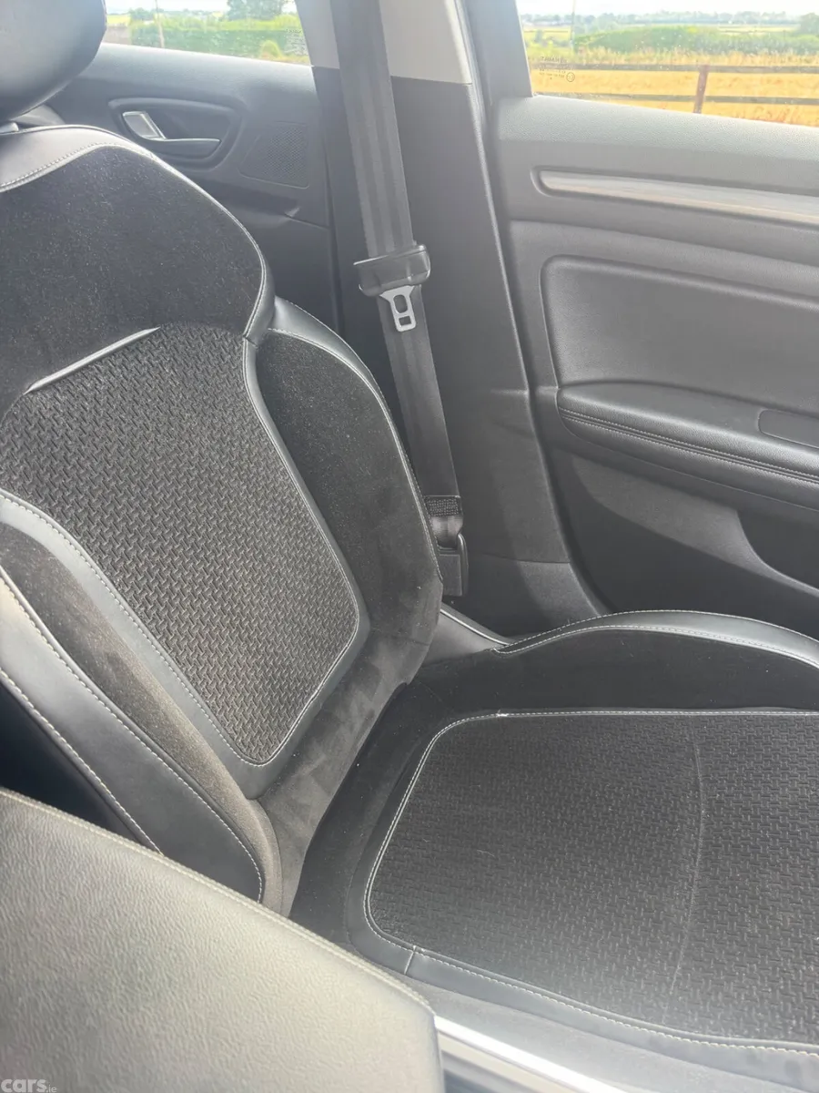 Renault Megane Saloon, Diesel, 2019, Black
