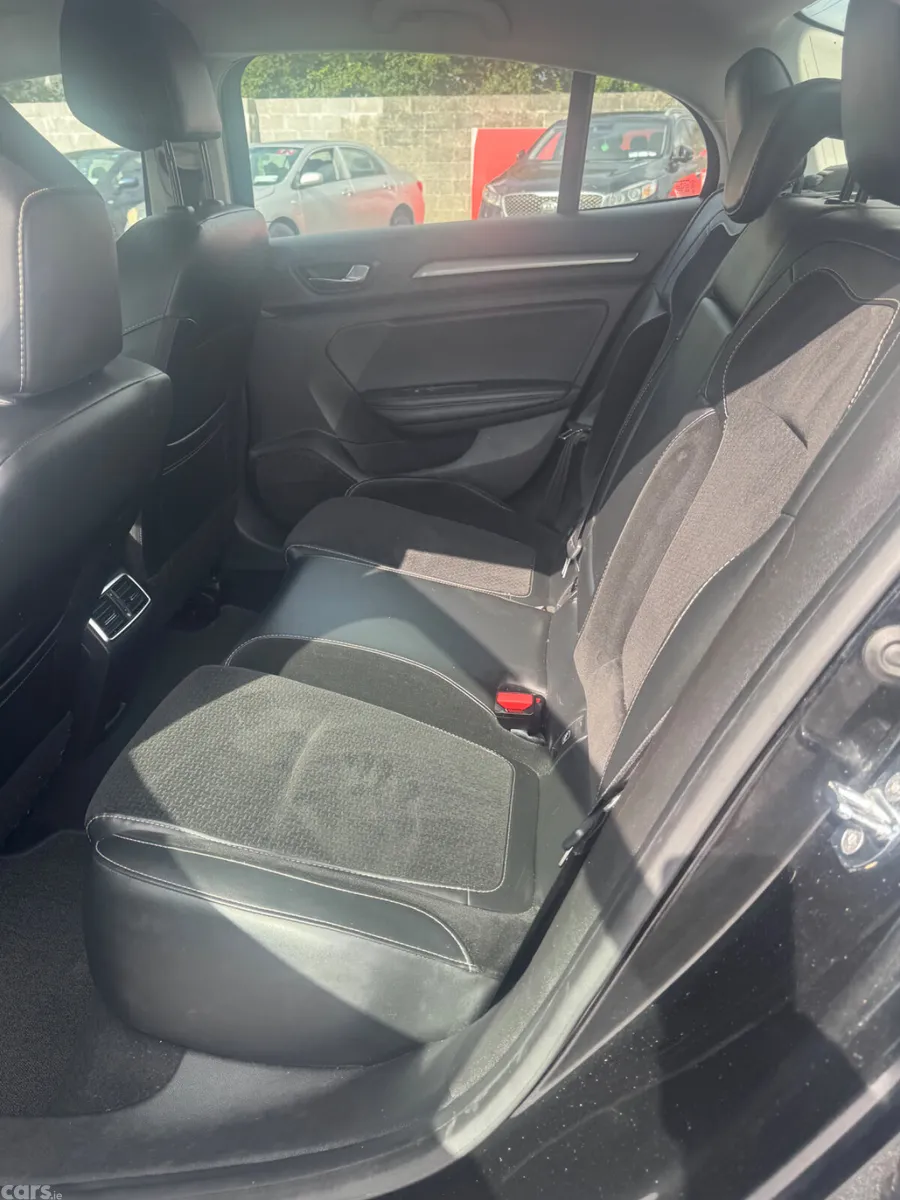 Renault Megane Saloon, Diesel, 2019, Black