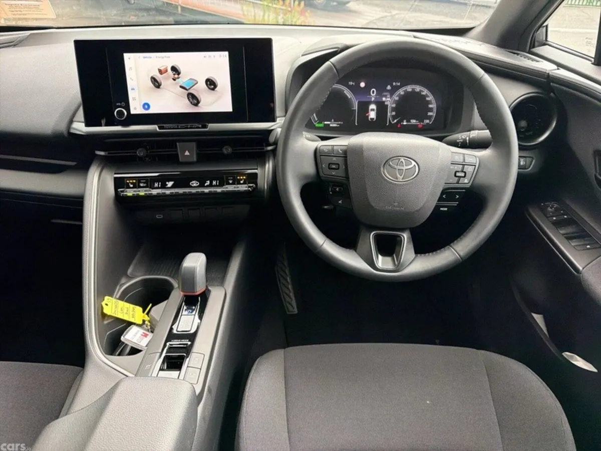 Toyota C-HR SUV, Petrol Hybrid, 2024, Grey