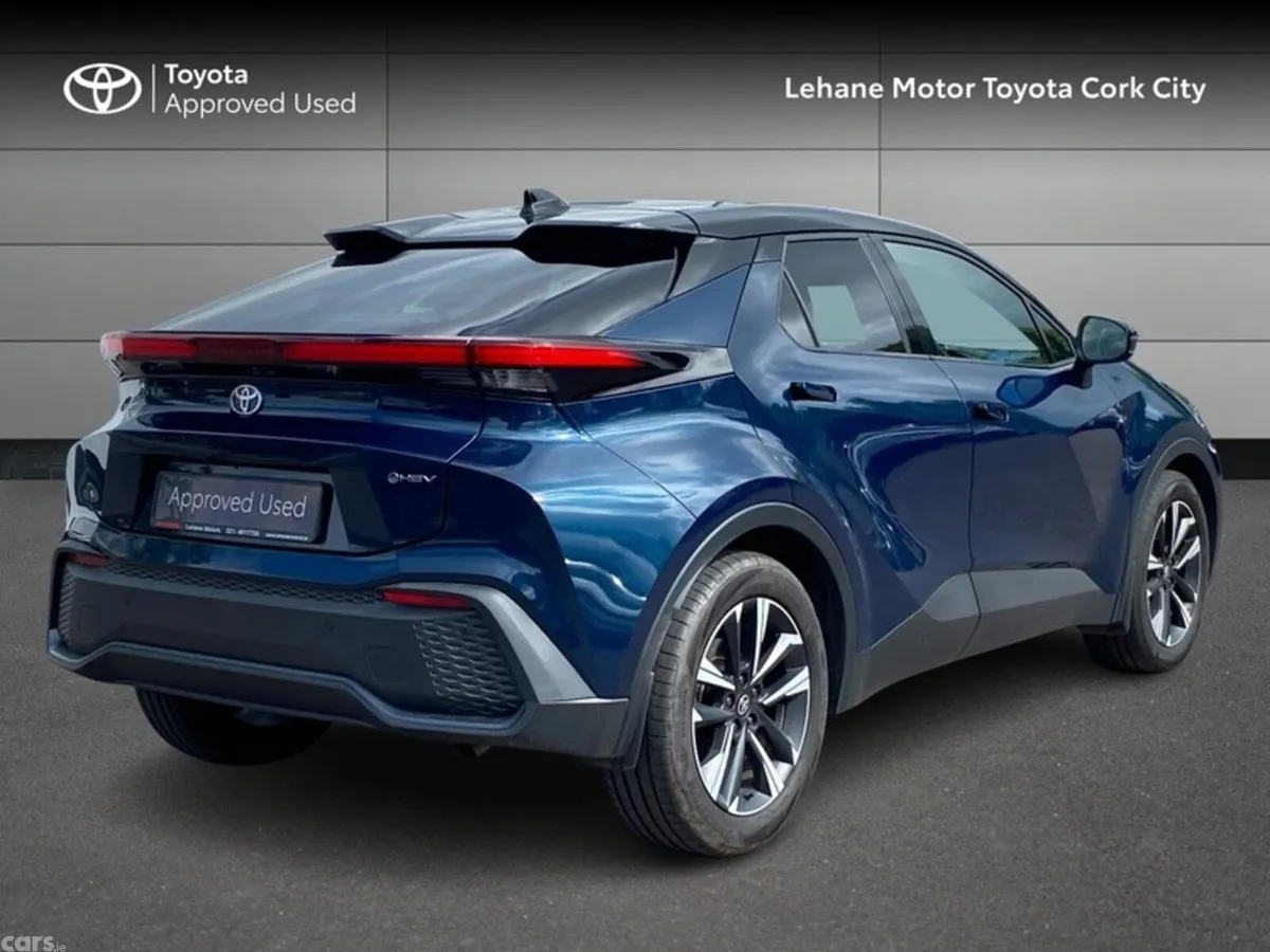 Toyota C-HR SUV, Petrol Hybrid, 2026, Blue