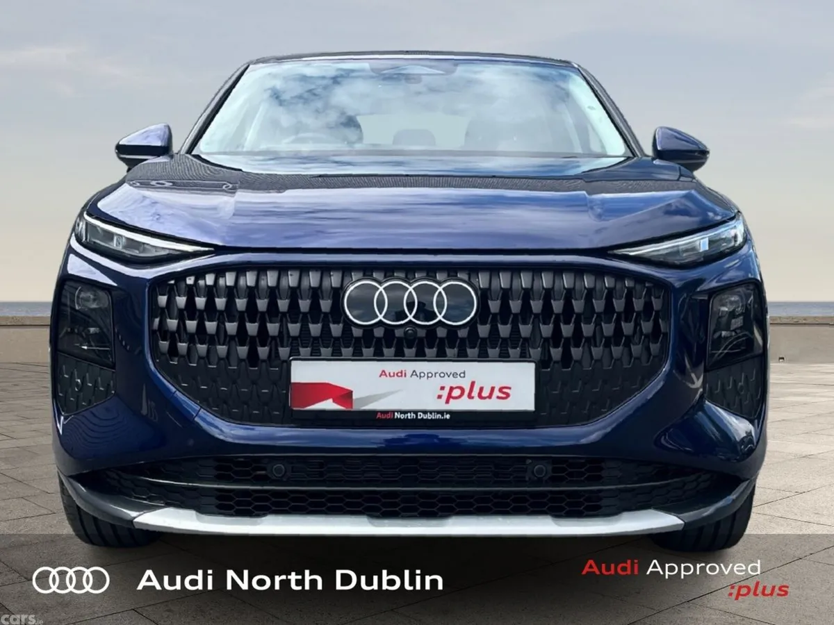 Audi Q3 Coupe, Petrol Plug-in Hybrid, 2026, Blue
