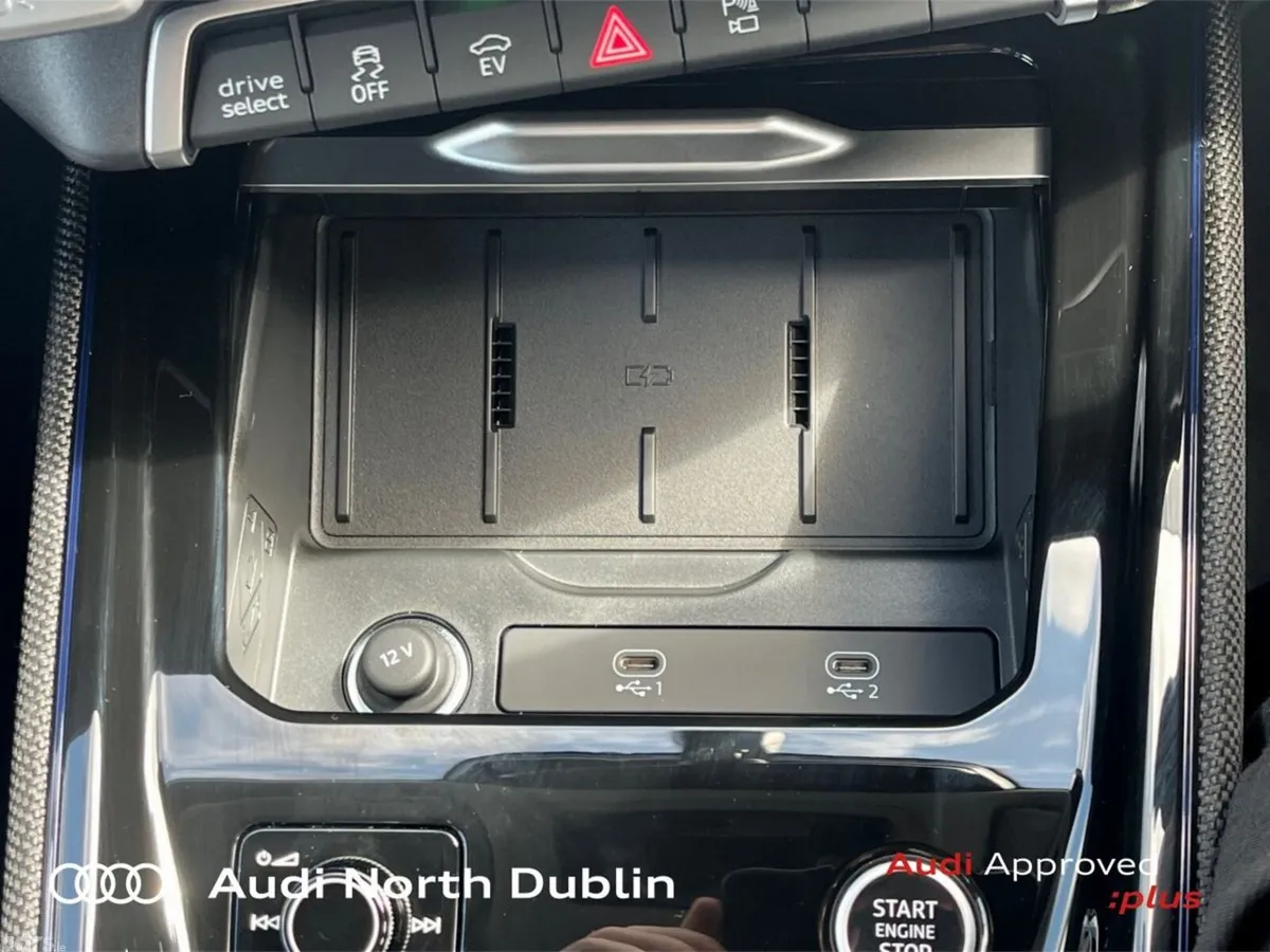 Audi Q3 Coupe, Petrol Plug-in Hybrid, 2026, Blue
