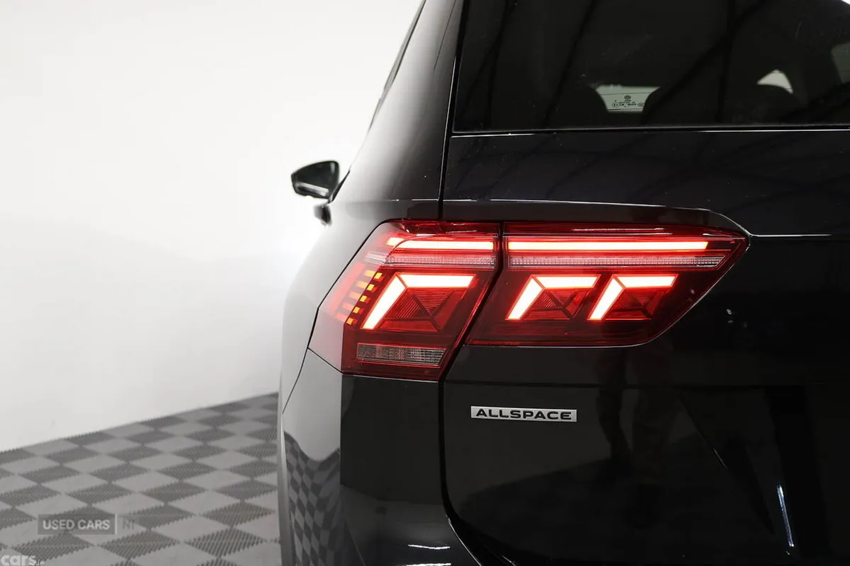 Volkswagen Tiguan Allspace SUV, Diesel, 2023, Black