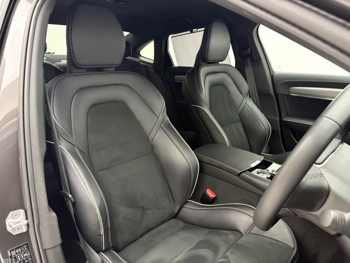Volvo S90 Saloon, Petrol Plug-in Hybrid, 2022, Grey