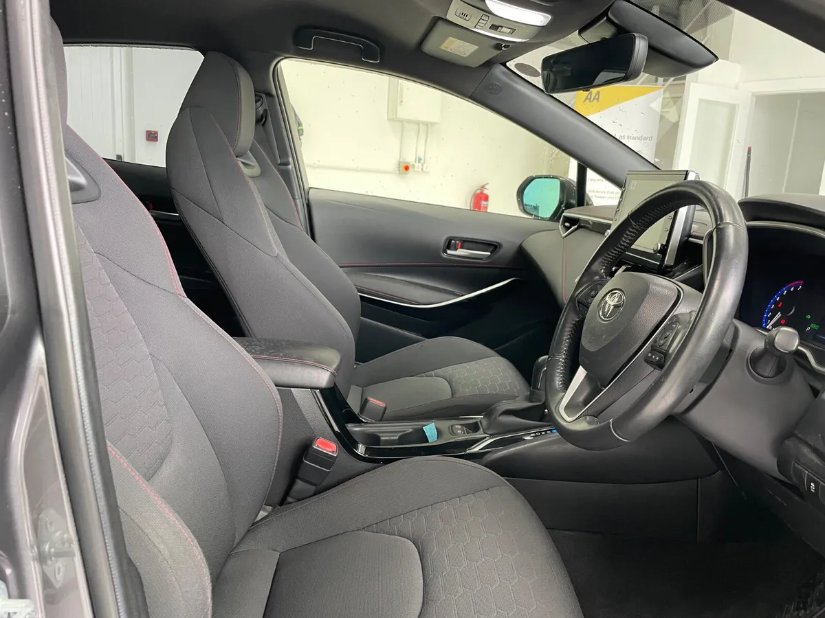 Toyota Corolla Hatchback, Petrol Hybrid, 2021, Grey