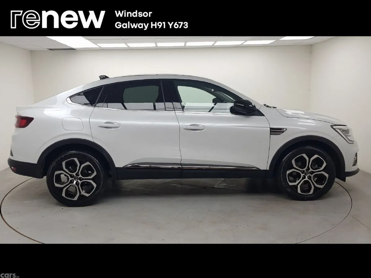 Renault Arkana Hatchback, Petrol, 2023, White