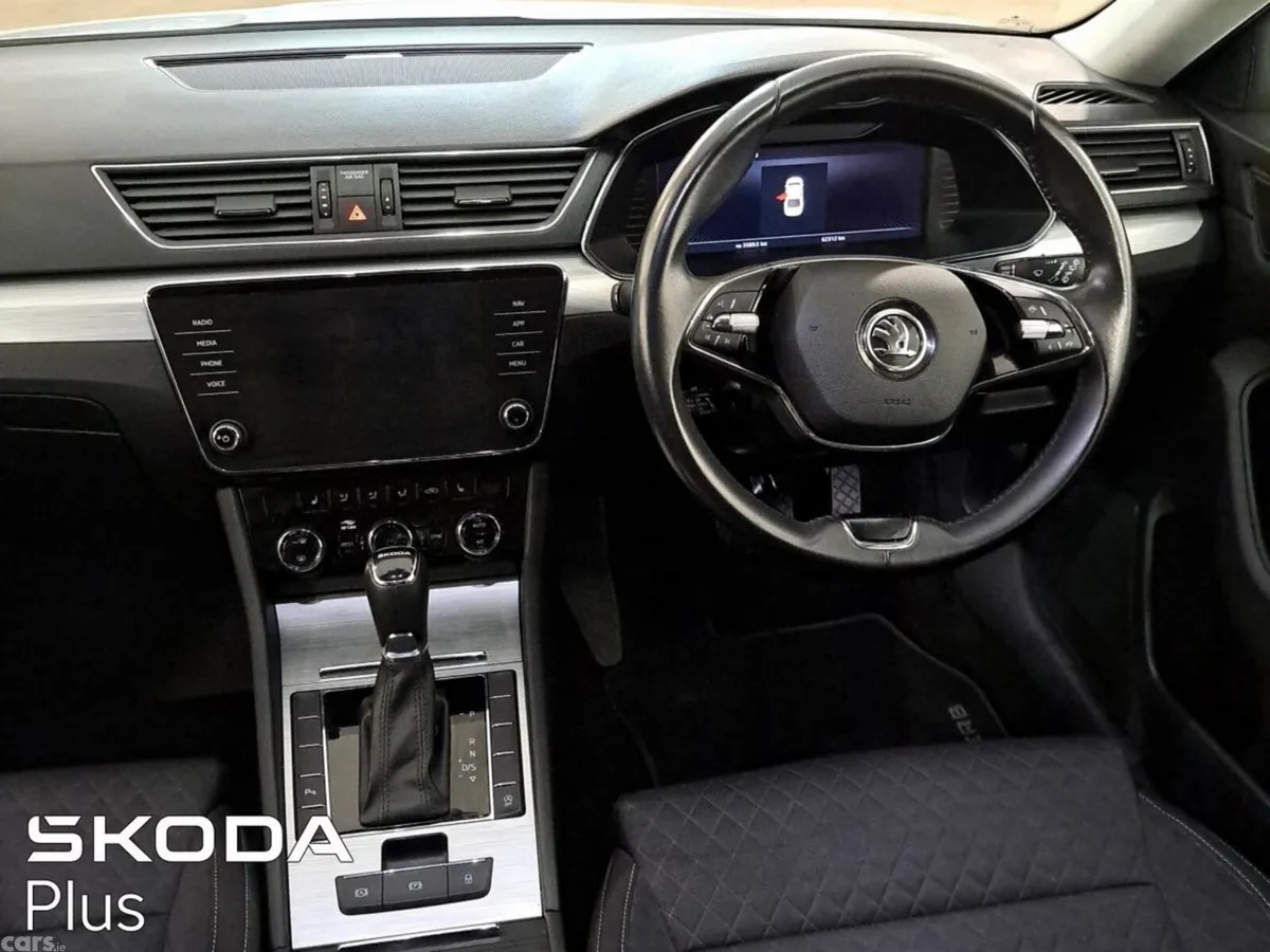 Skoda Superb Saloon, Diesel, 2024, Grey