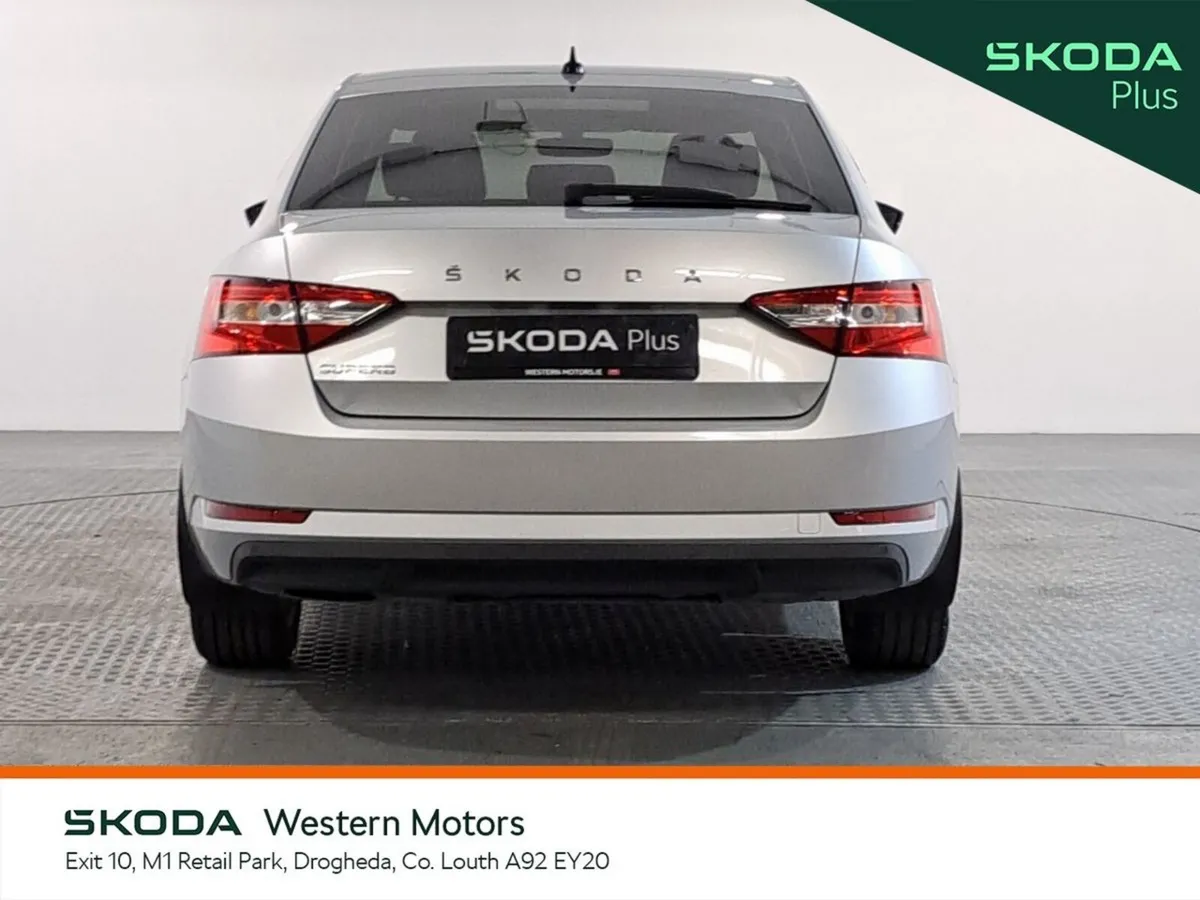 Skoda Superb Saloon, Diesel, 2024, Grey