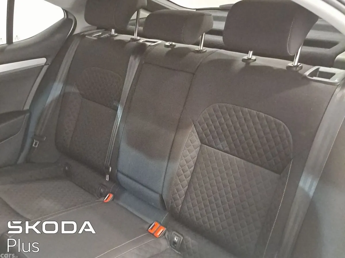 Skoda Superb Saloon, Diesel, 2024, Grey