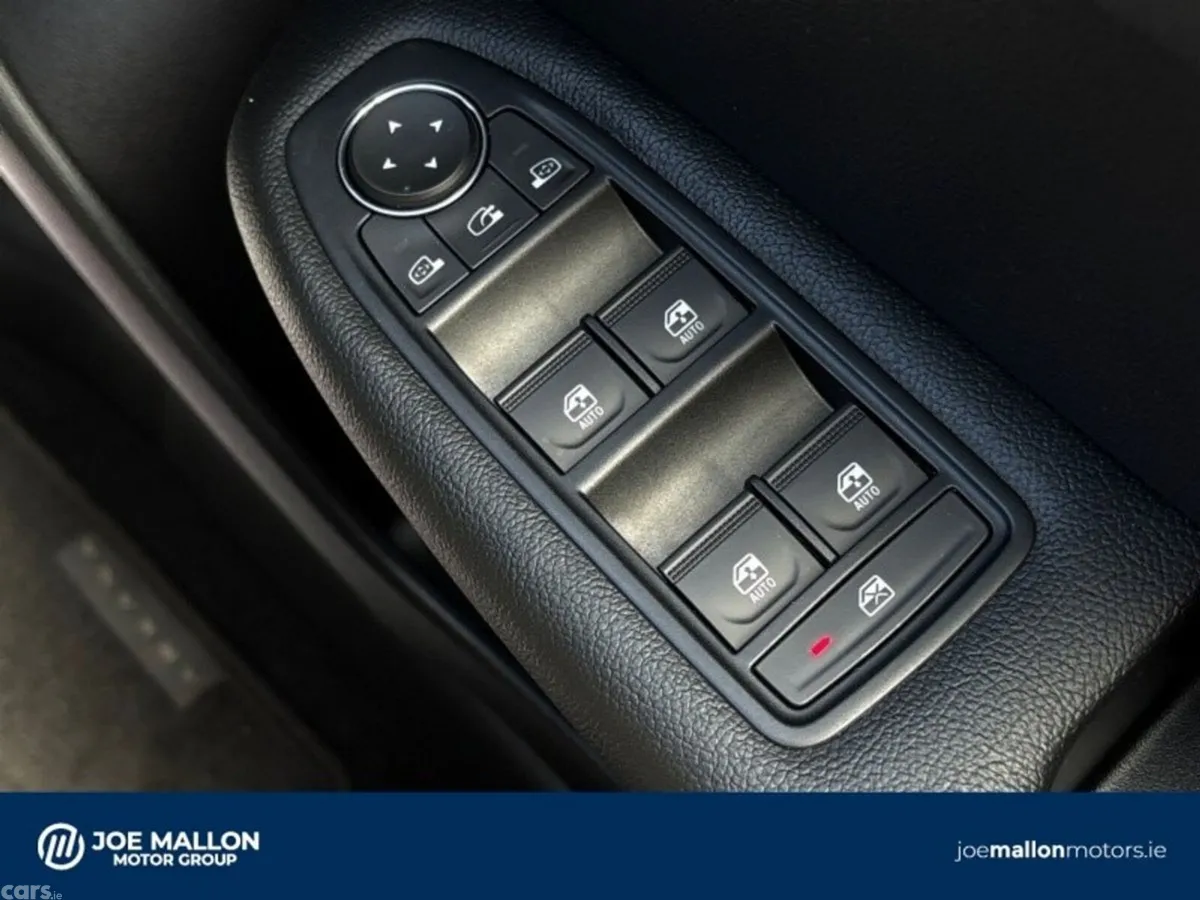 Renault Arkana Hatchback, Petrol, 2023, Grey