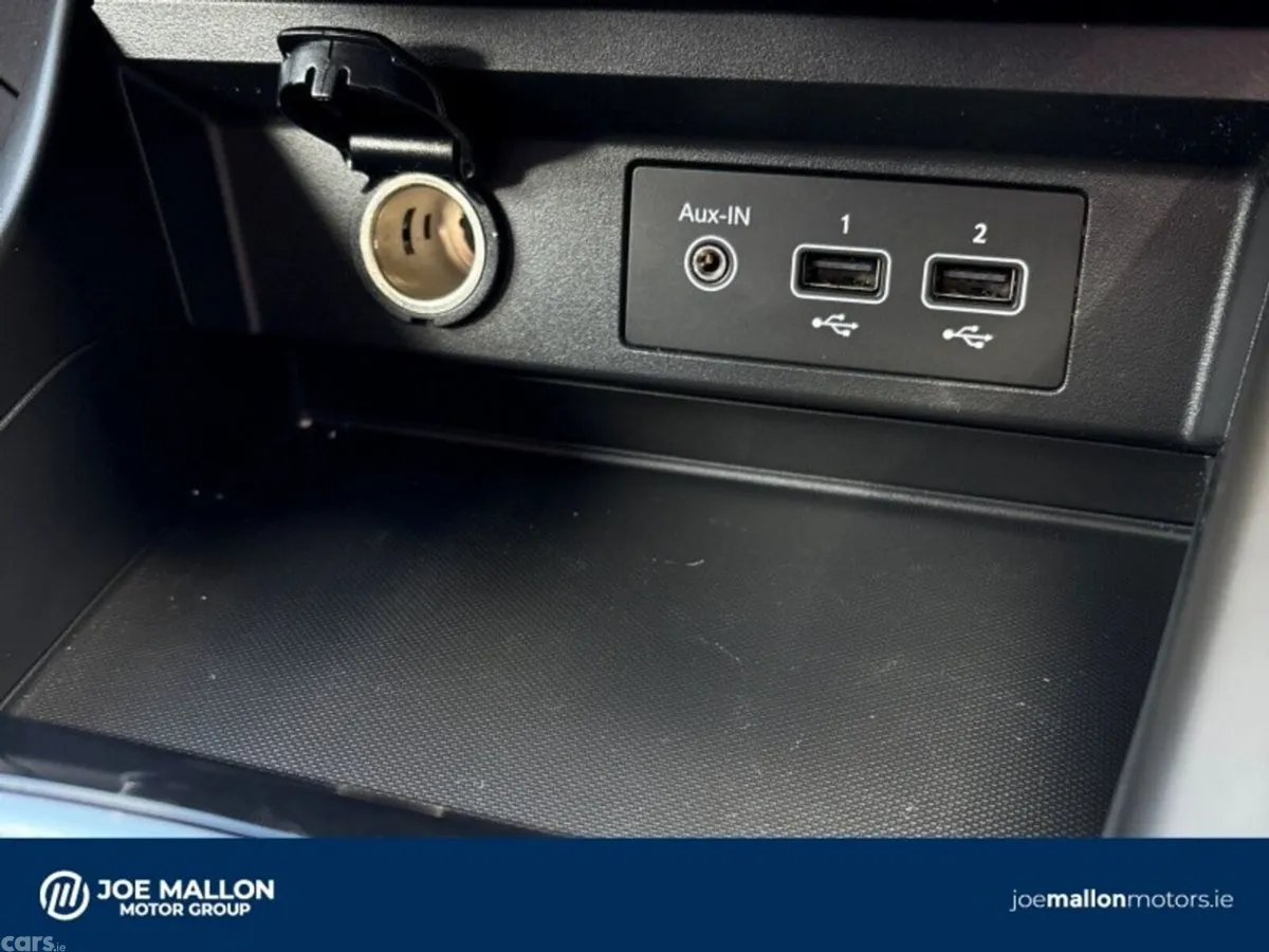 Renault Arkana Hatchback, Petrol, 2023, Grey
