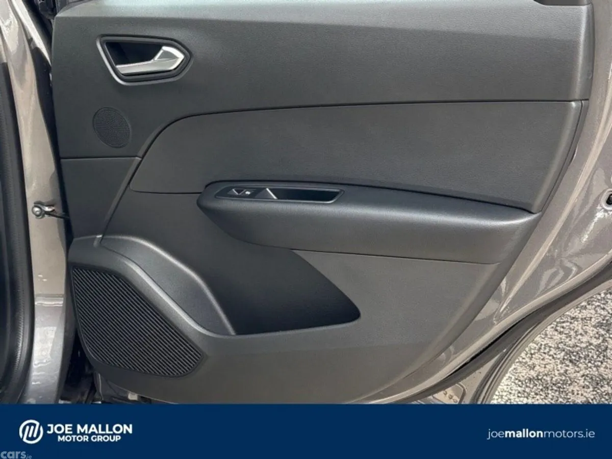 Renault Arkana Hatchback, Petrol, 2023, Grey