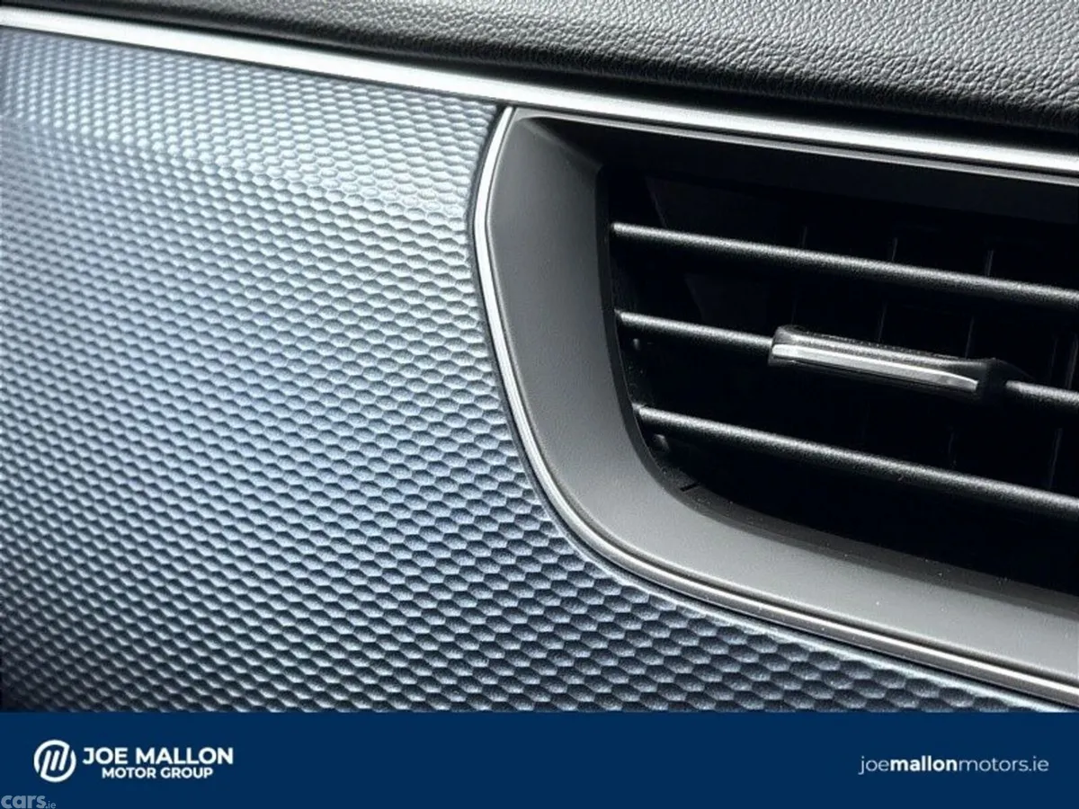Renault Arkana Hatchback, Petrol, 2023, Grey