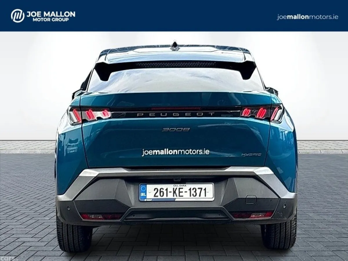 Peugeot 3008 MPV, Petrol, 2026, Blue