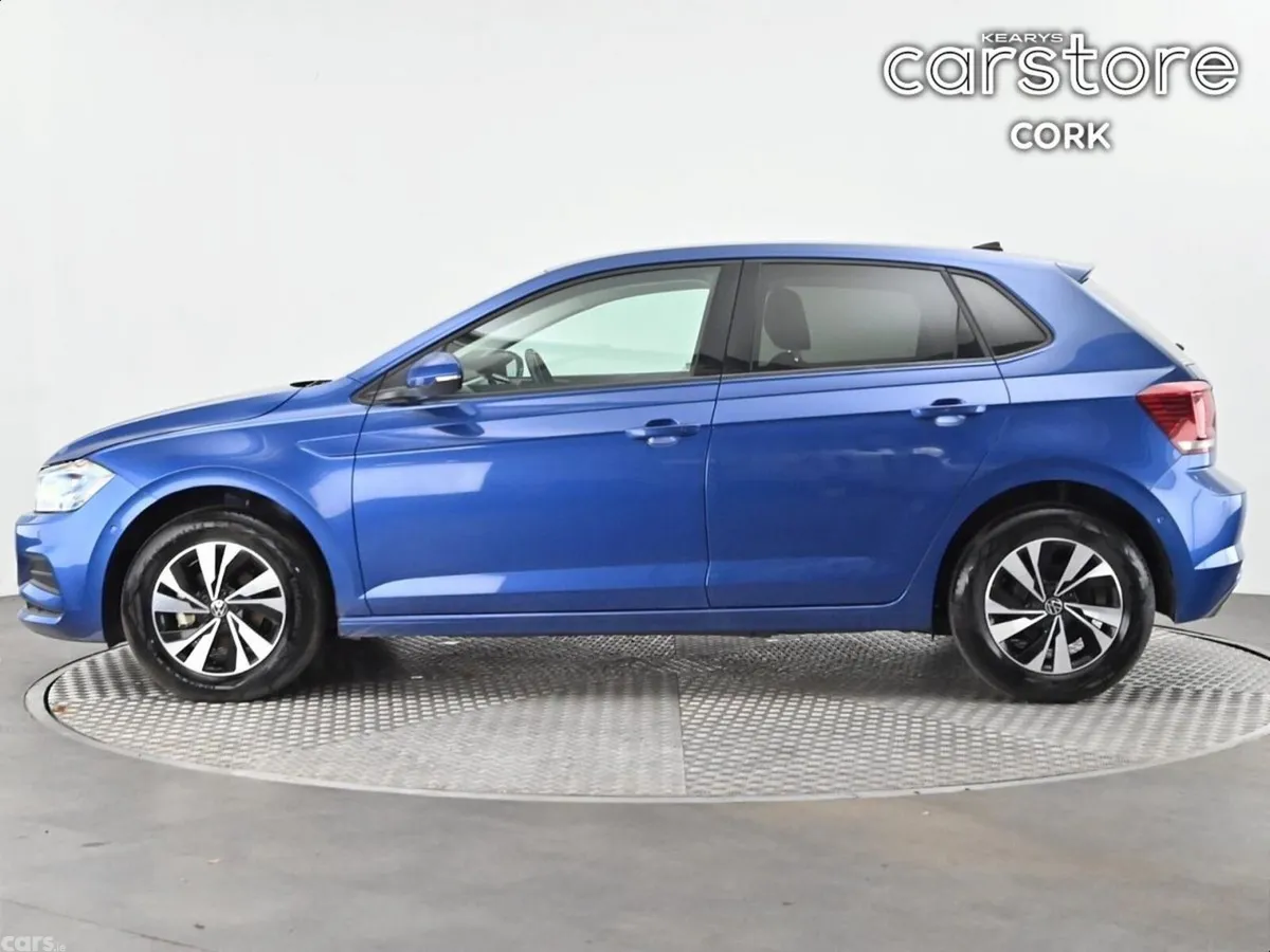 Volkswagen Polo Hatchback, Petrol, 2021, Blue