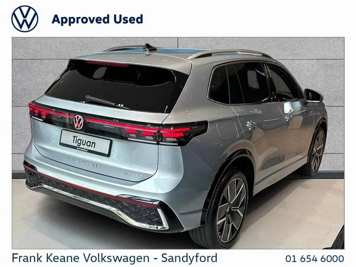 Volkswagen Tiguan SUV, Petrol Plug-in Hybrid, 2026, Silver