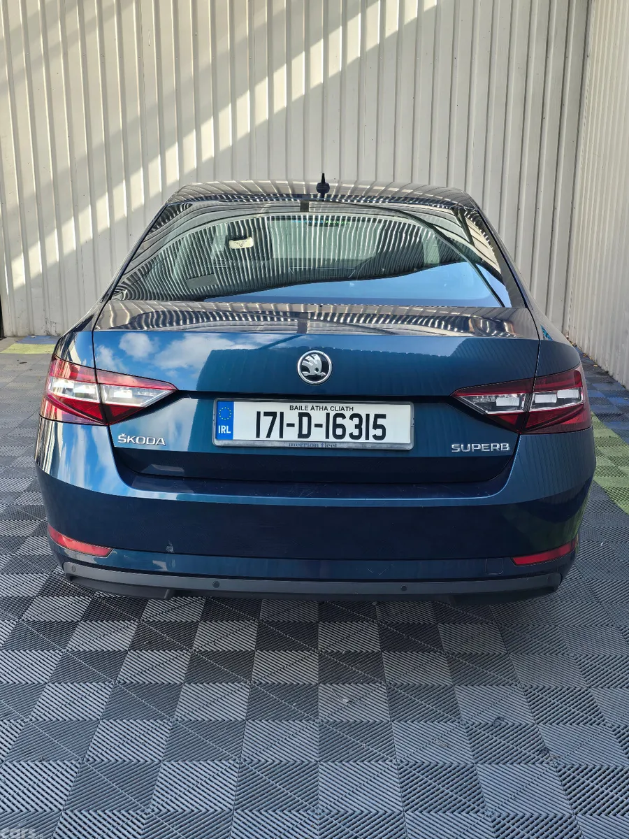 Skoda Superb Saloon, Diesel, 2017, Blue