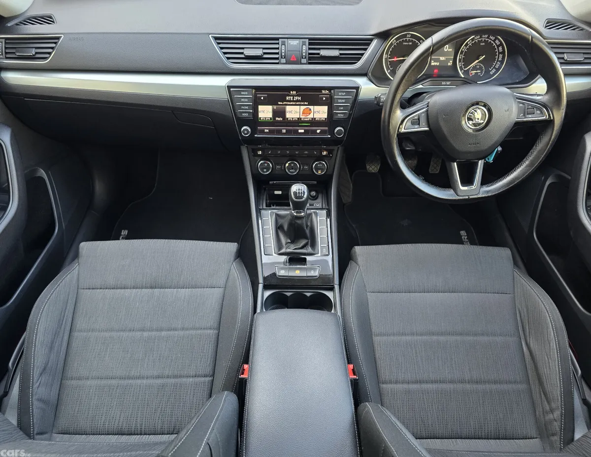 Skoda Superb Saloon, Diesel, 2017, Blue