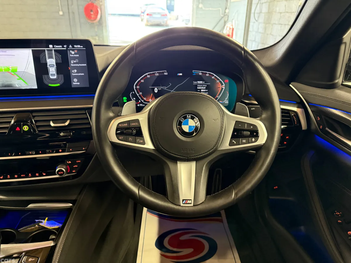 BMW 5-Series Saloon, Diesel Hybrid, 2021, Black