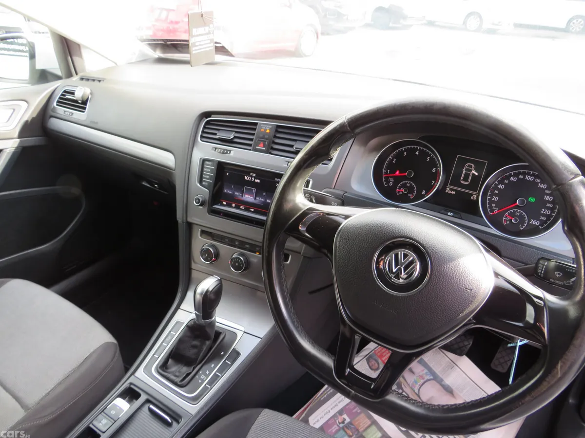 Volkswagen Golf Hatchback, Petrol, 2014, White