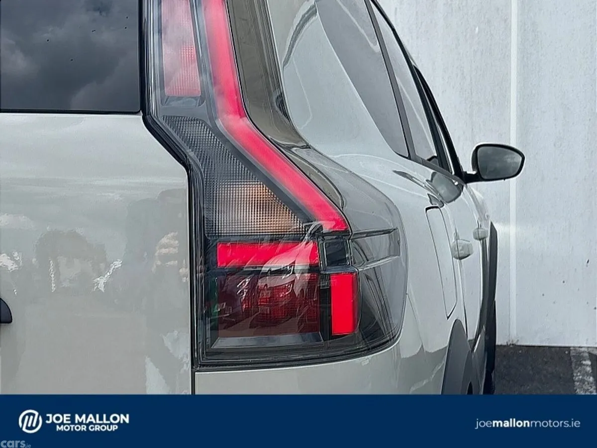 Dacia Jogger MPV, Petrol Hybrid, 2026, Brown