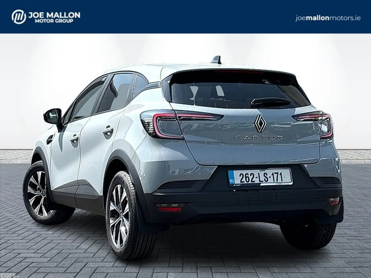 Renault Captur Hatchback, Petrol, 2026, Grey