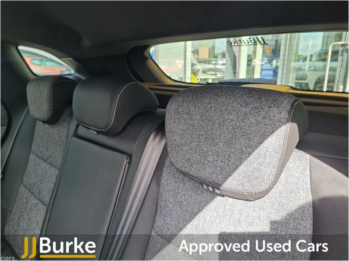 Renault Austral SUV, Petrol Hybrid, 2026, Grey