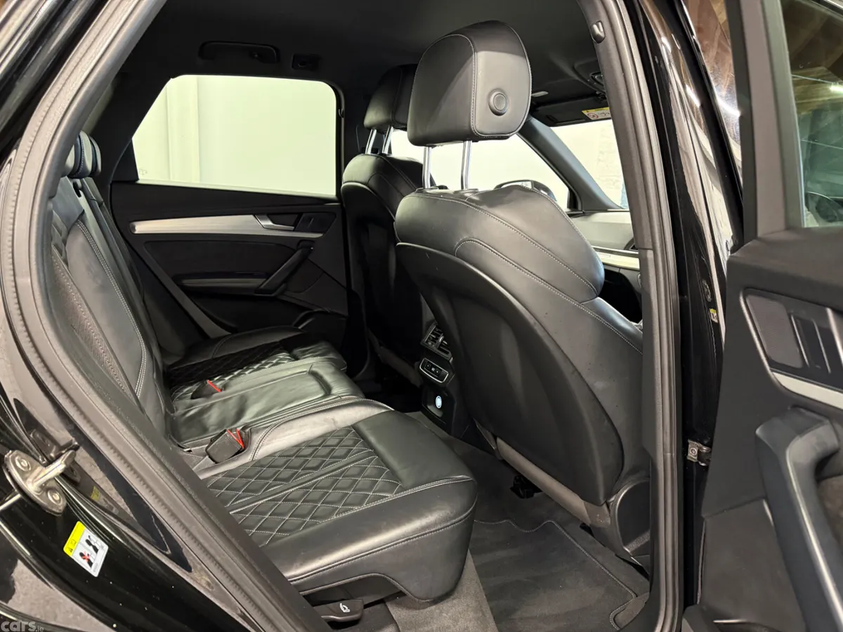 Audi Q5 SUV, Petrol Hybrid, 2020, Black