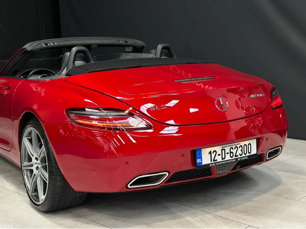 Mercedes-Benz SLS Convertible, Petrol, 2012, Red