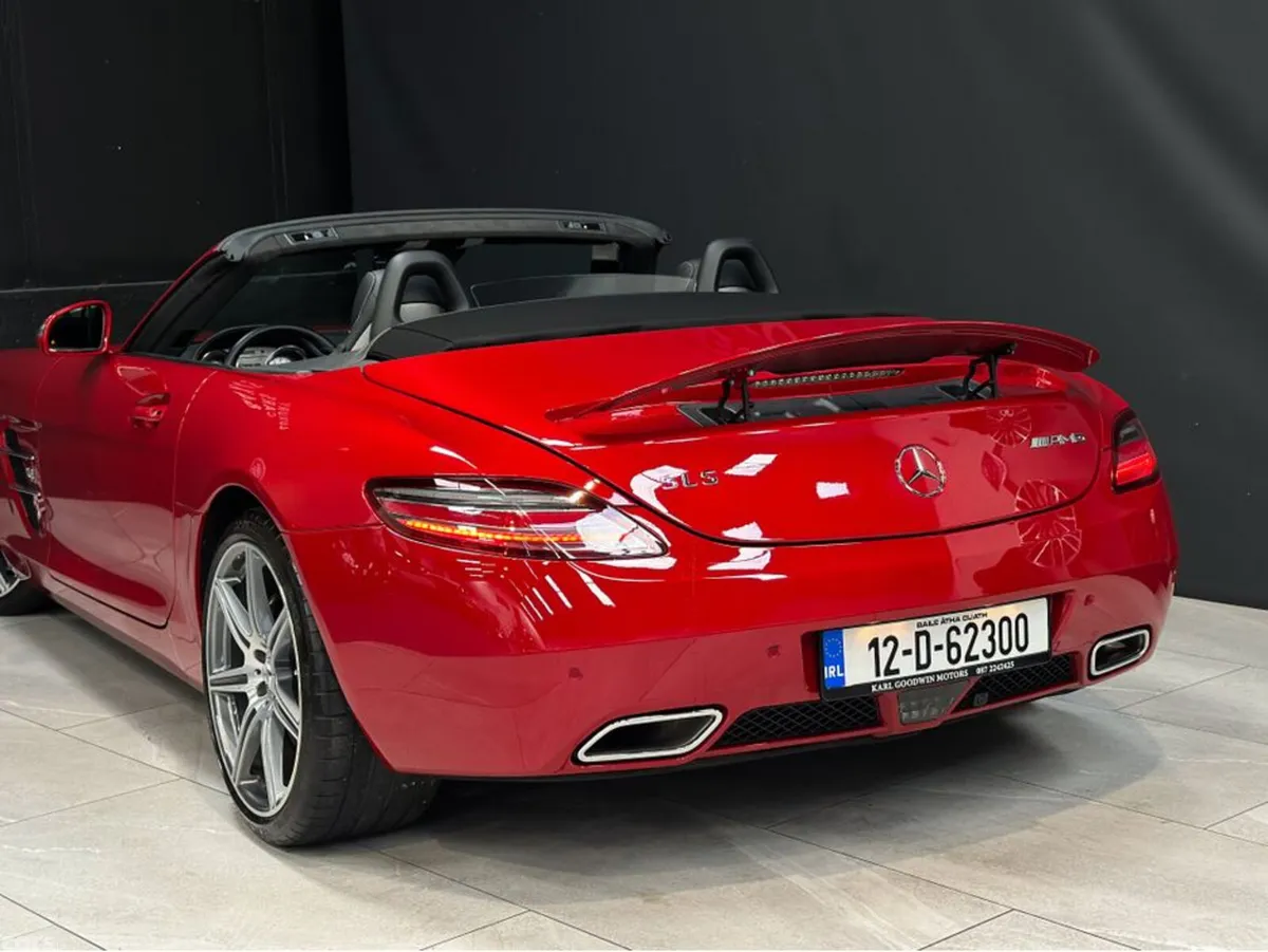 Mercedes-Benz SLS Convertible, Petrol, 2012, Red