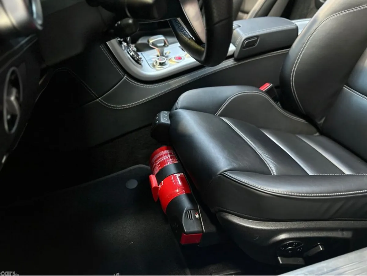 Mercedes-Benz SLS Convertible, Petrol, 2012, Red