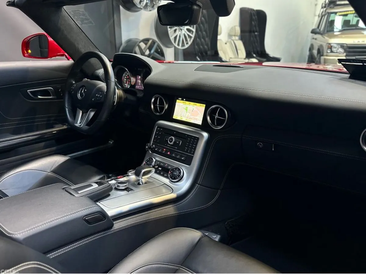 Mercedes-Benz SLS Convertible, Petrol, 2012, Red