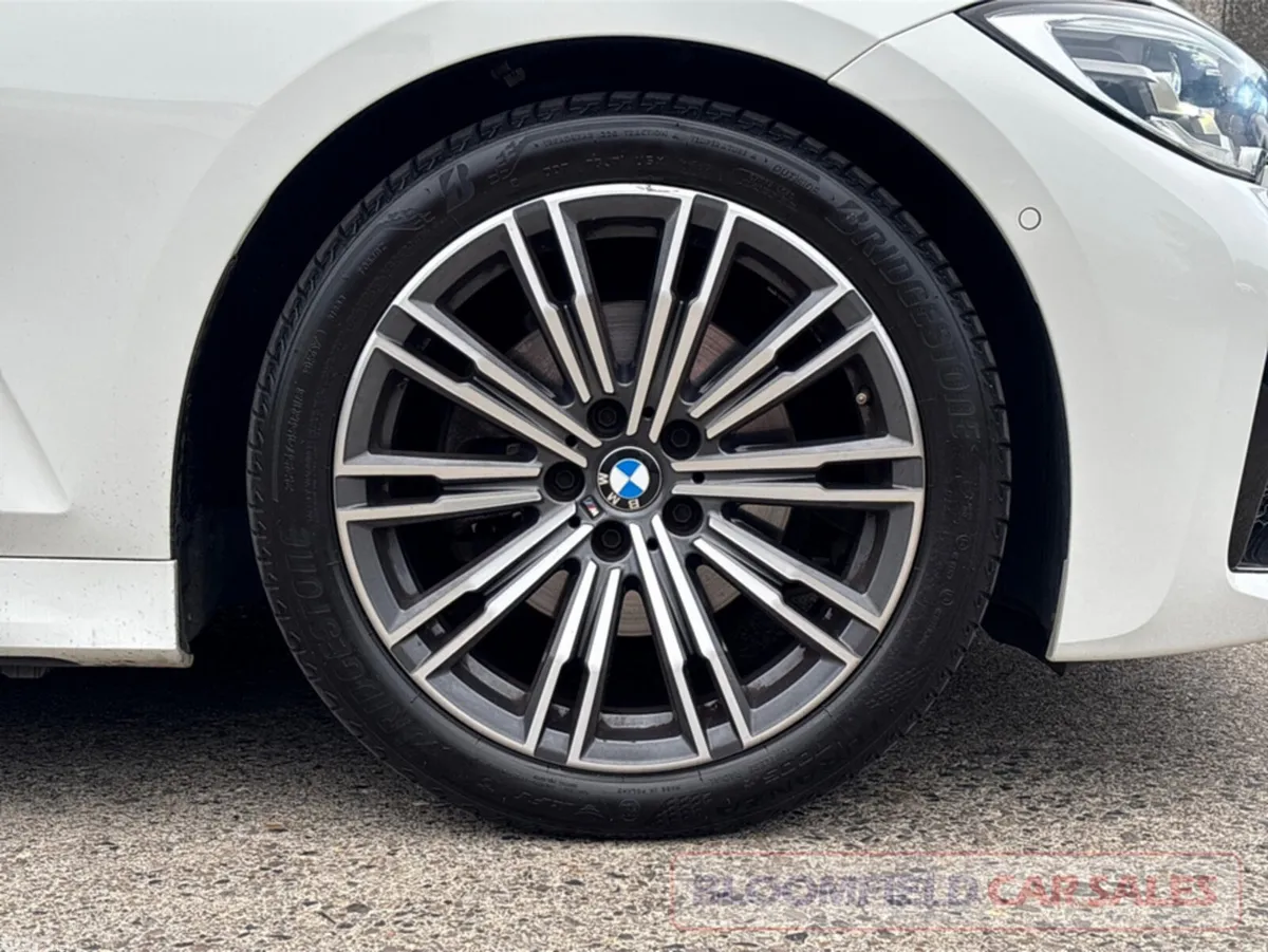 BMW 3-Series Saloon, Diesel, 2021, White