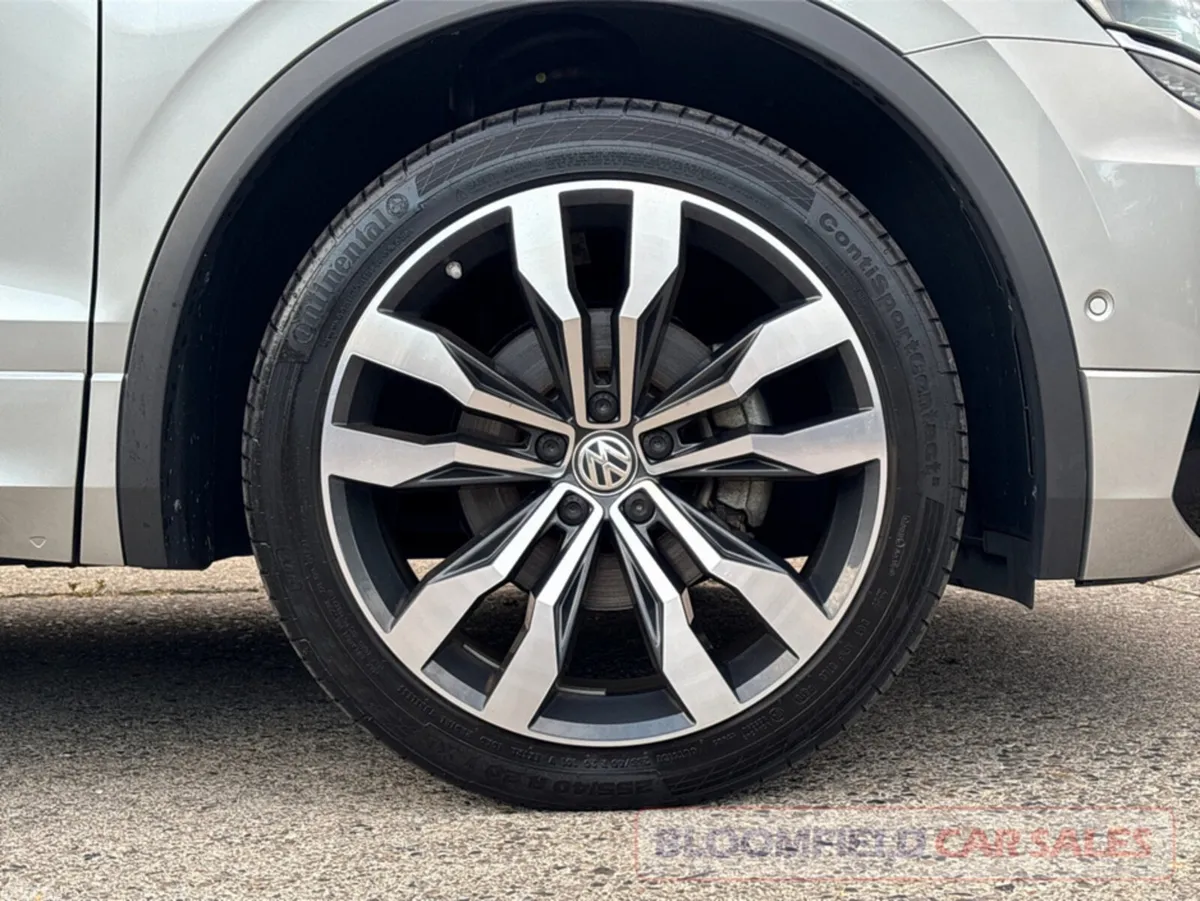 Volkswagen Tiguan SUV, Diesel, 2019, Silver