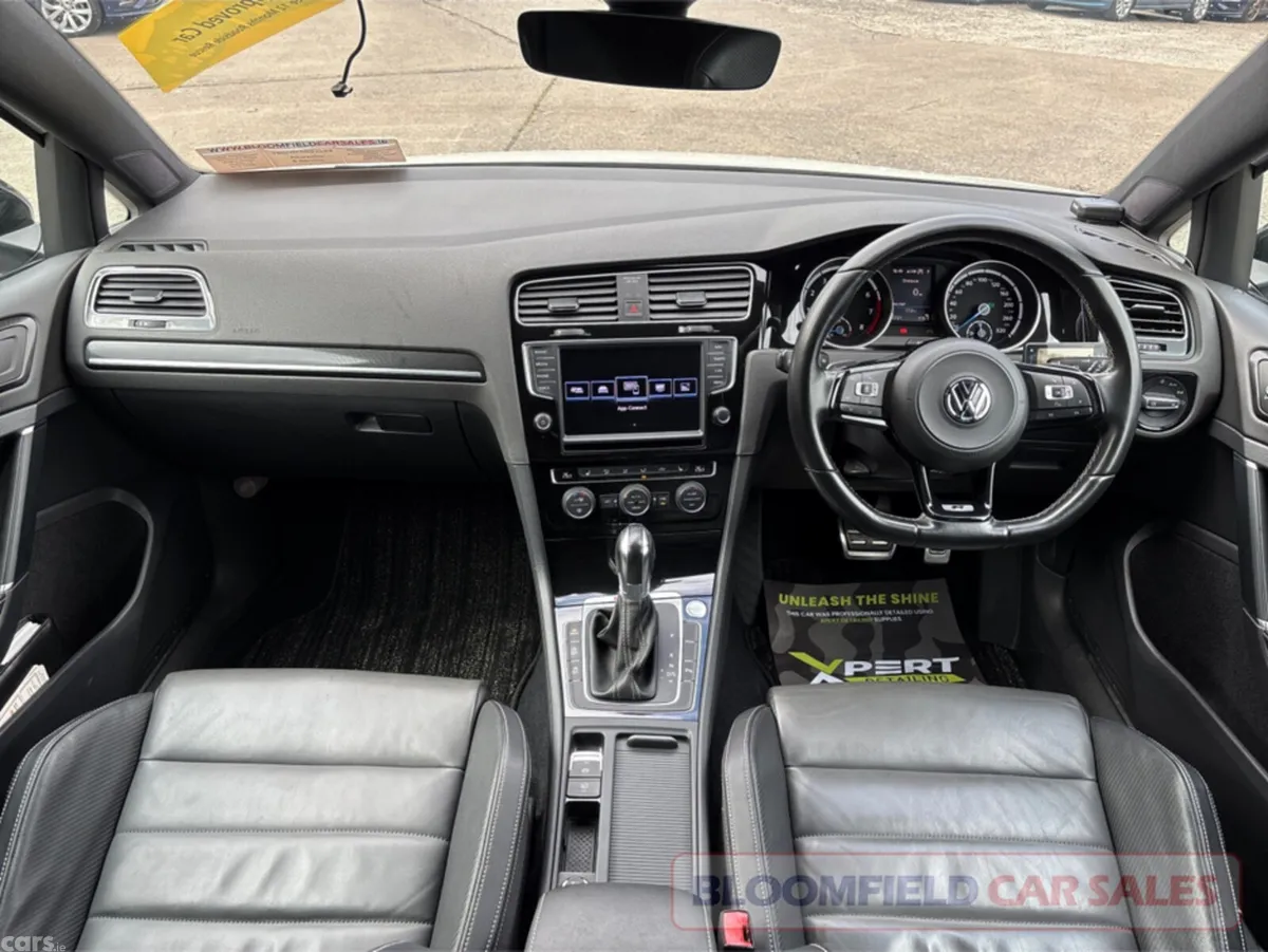 Volkswagen Golf Estate, Petrol, 2017, White