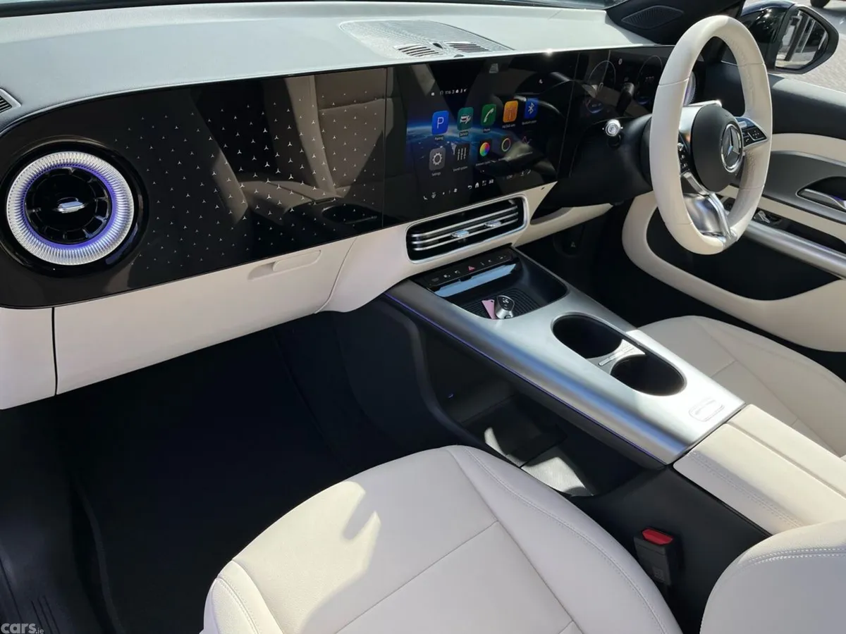 Mercedes-Benz GLB SUV, Petrol Hybrid, 2026, Black