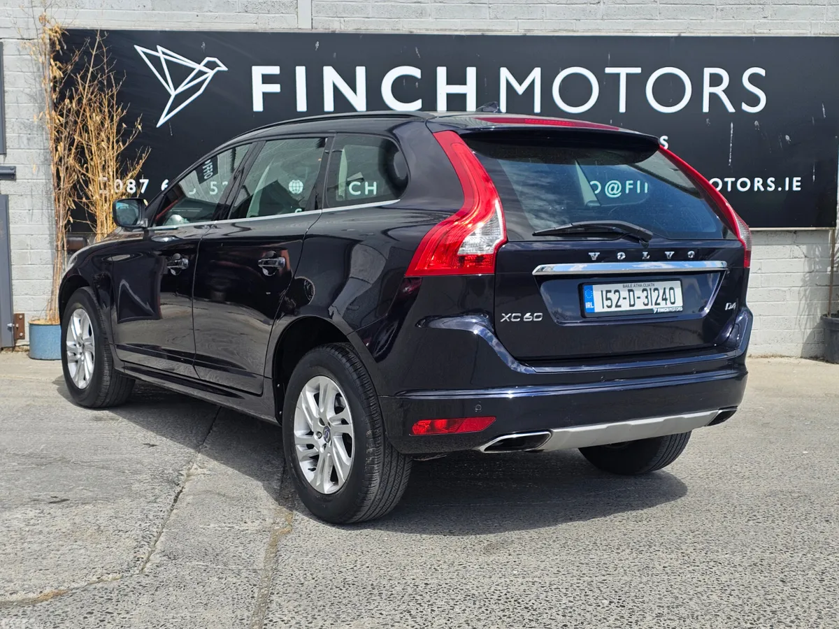 Volvo XC60 SUV, Diesel, 2015, Blue