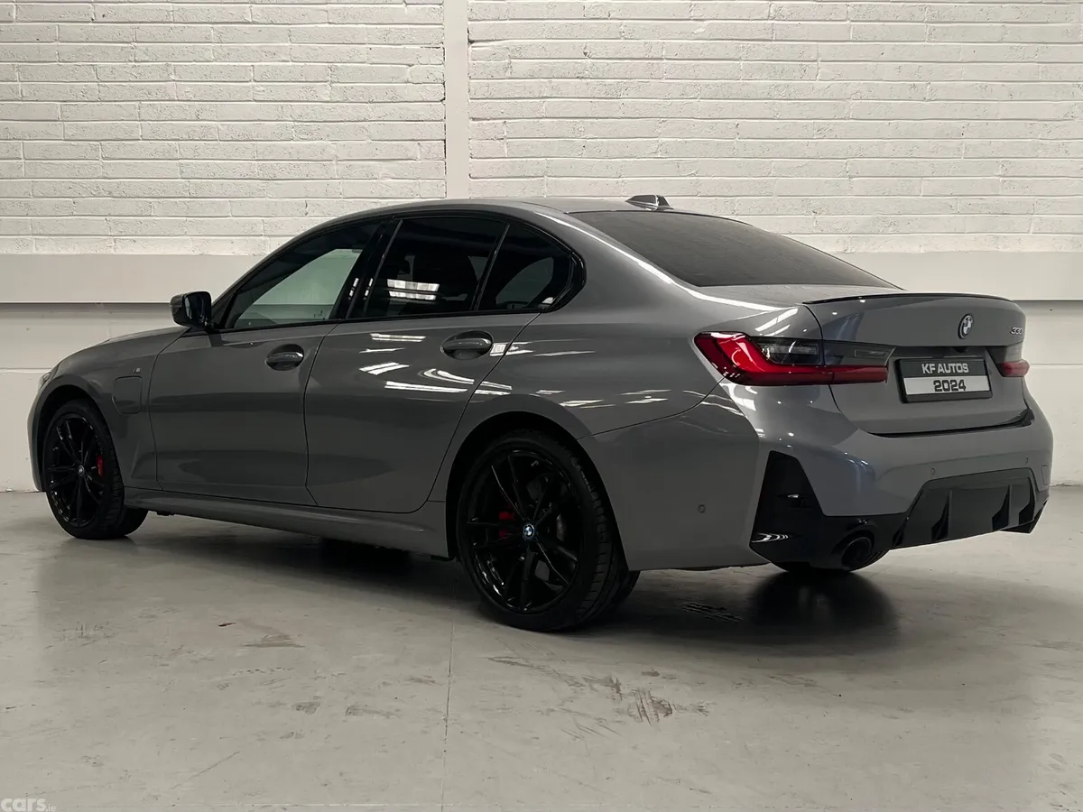 BMW 3-Series Saloon, Petrol Plug-in Hybrid, 2024, Grey